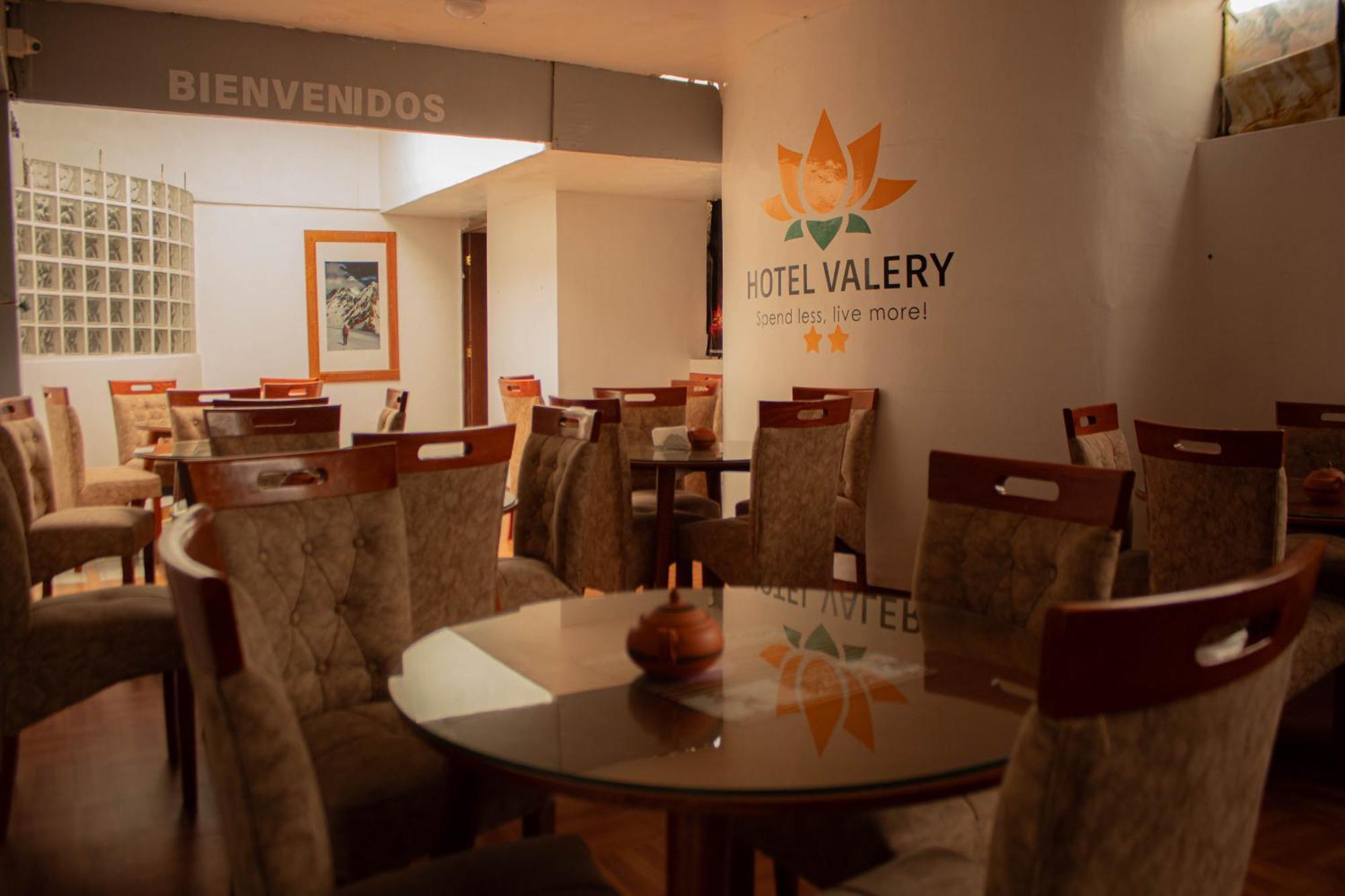 Hotel Valery 2 Estrellas Huaraz  Dış mekan fotoğraf