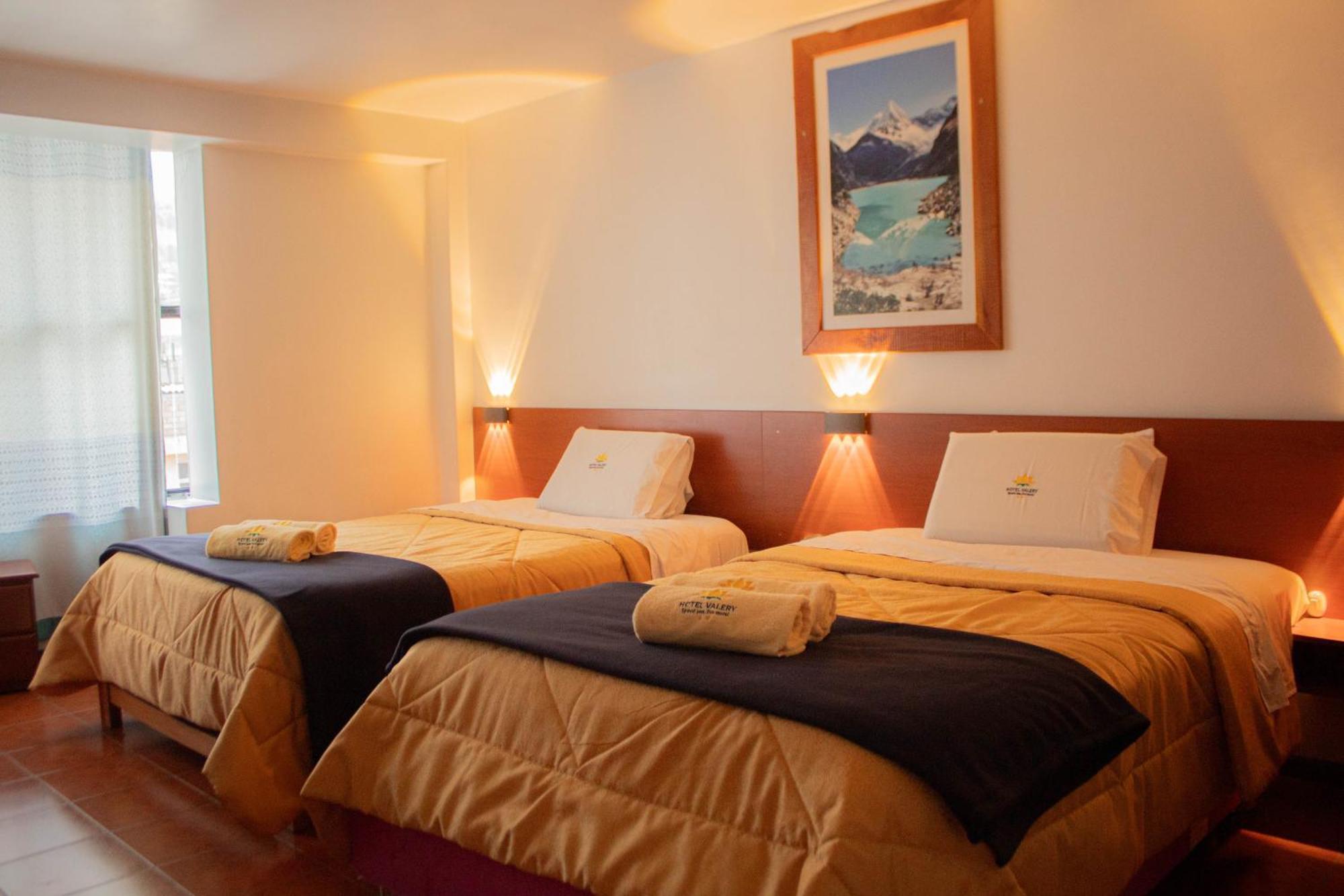 Hotel Valery 2 Estrellas Huaraz  Dış mekan fotoğraf