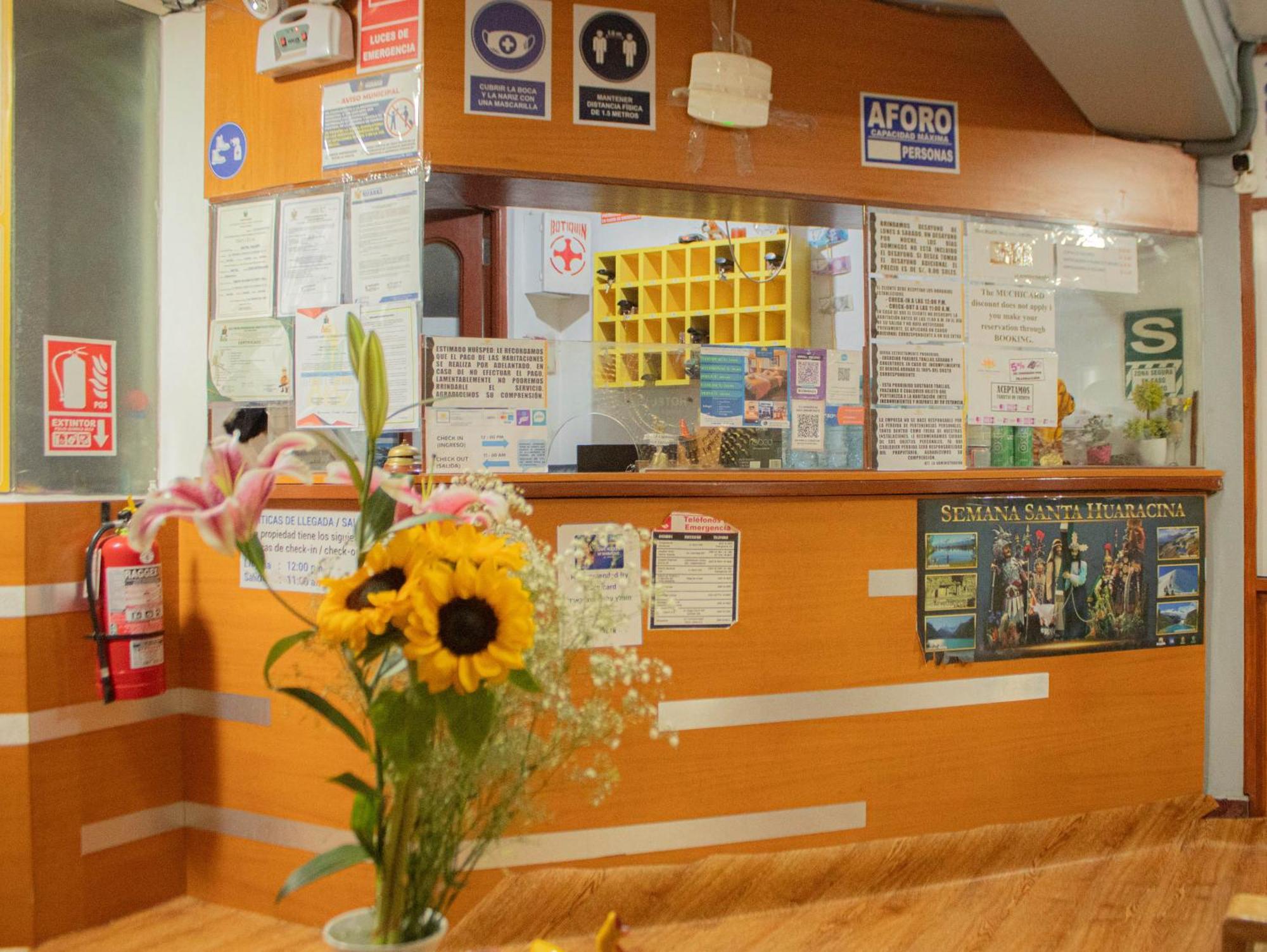 Hotel Valery 2 Estrellas Huaraz  Dış mekan fotoğraf