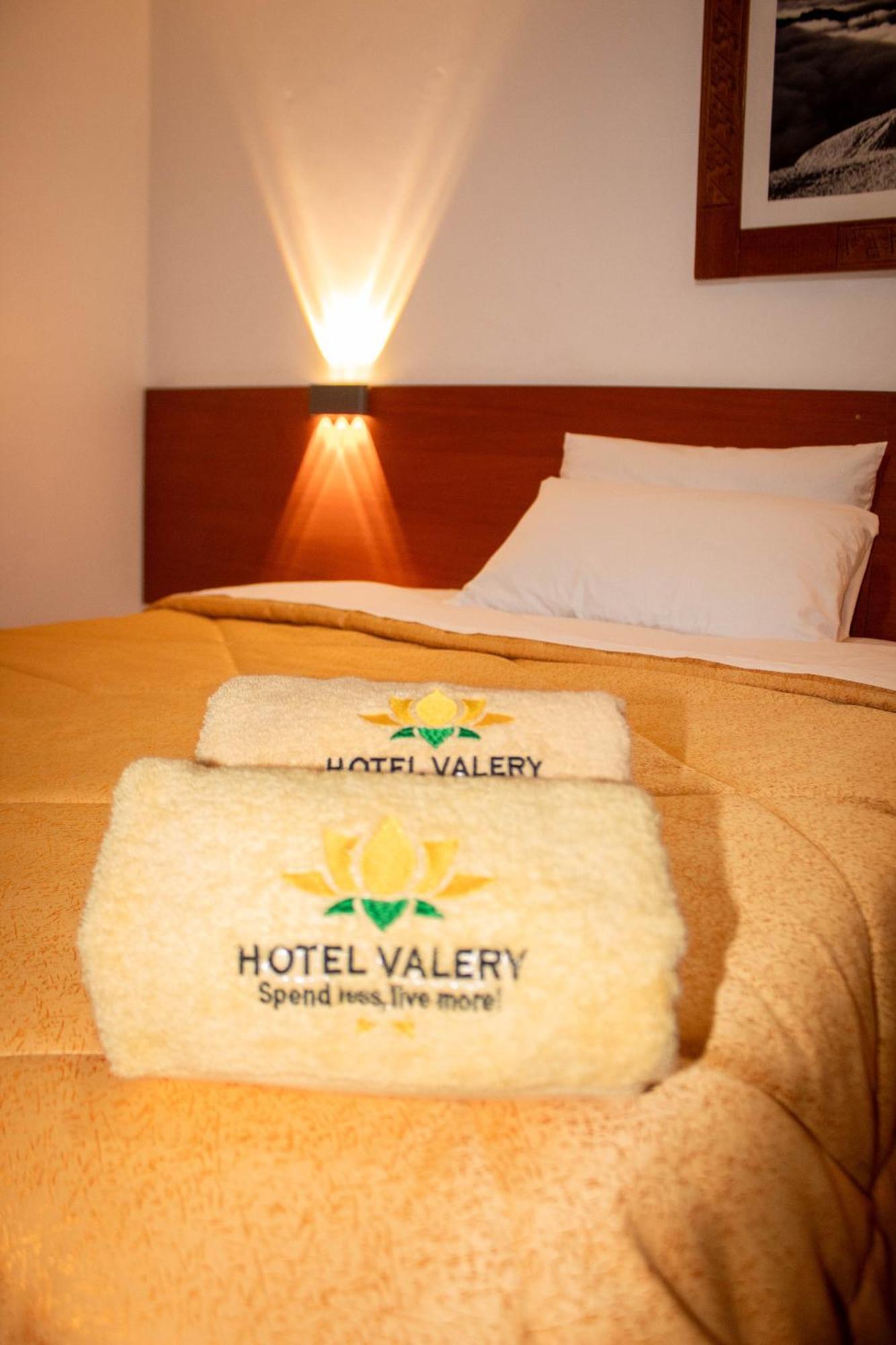 Hotel Valery 2 Estrellas Huaraz  Dış mekan fotoğraf